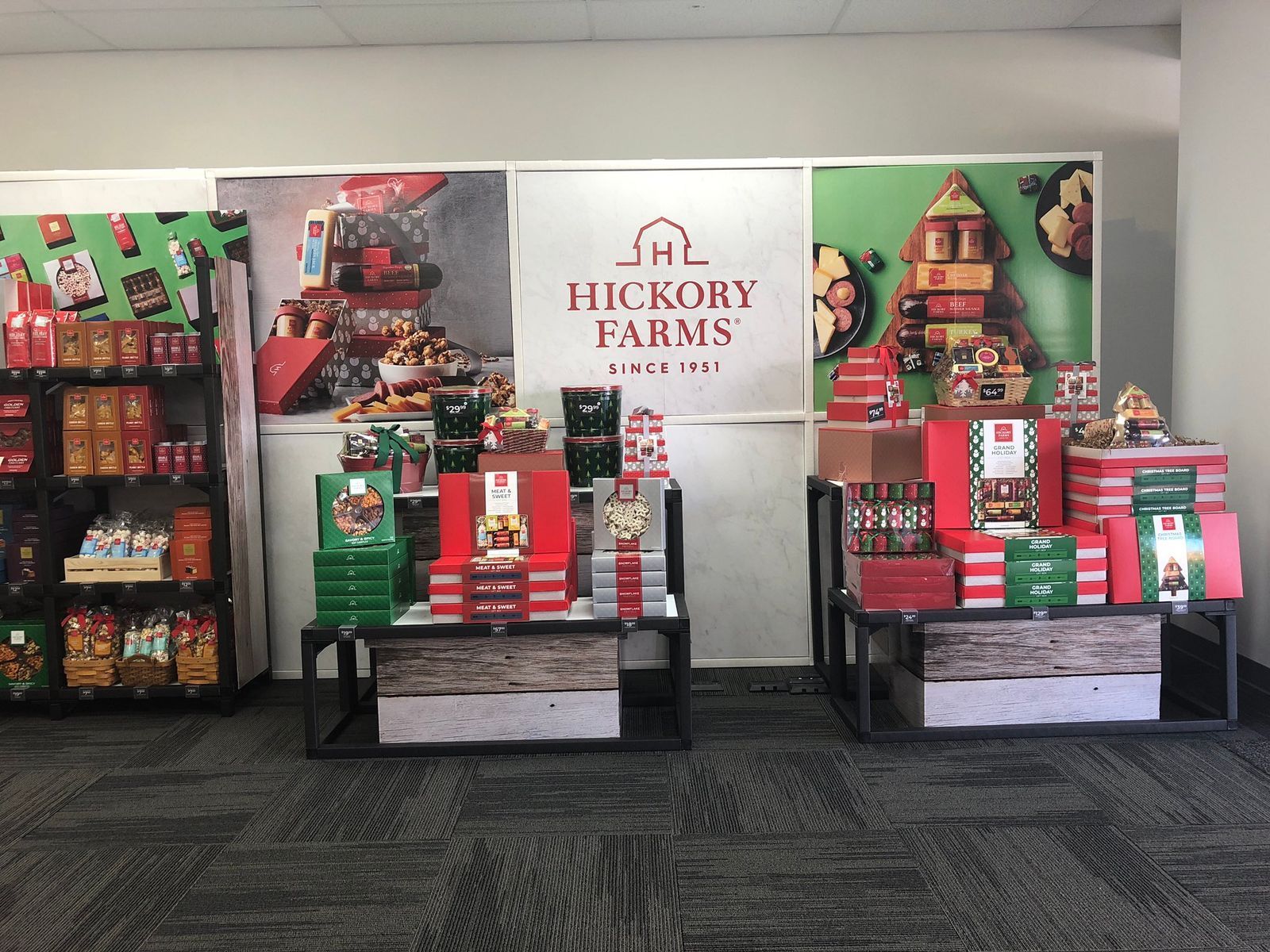 Hickory Farms Opens Up Store Location With Precautions For Holiday