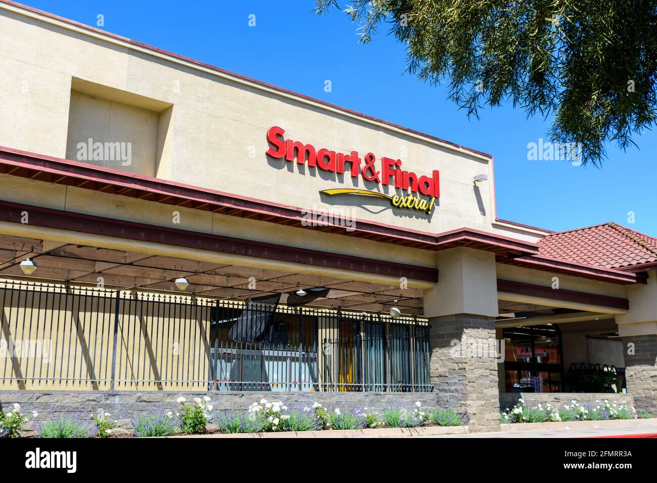 Smart And Final Sign On The Retail Grocery Store Location San Jose